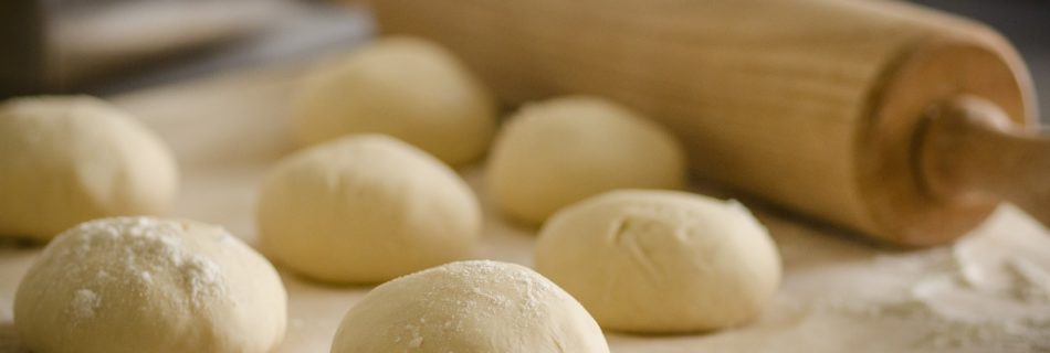 dough-g1bea1579c_1920